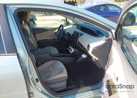 2016 Toyota Prius Two from USA, damaged, VIN JTDKBRFU6G3012597